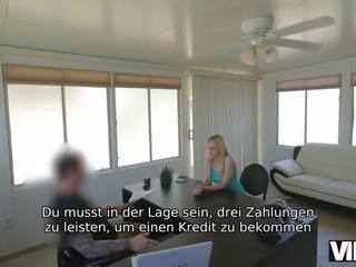 Vip4k. mamatay go-go-tänzerin aus der örtlichen strip-bar ist bereit für xxx video