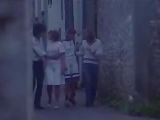 Kolledž girls 1977: mugt x çehiýaly ulylar uçin movie mov 98