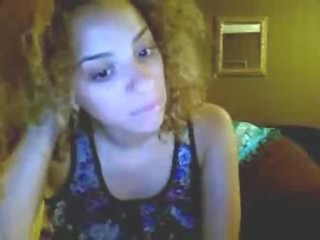 Curly Webcam beauty Gets Naked